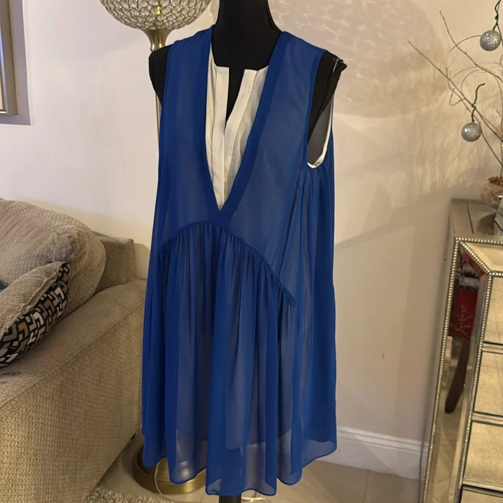Sandro Paris dress size medium - Picture 3 of 7